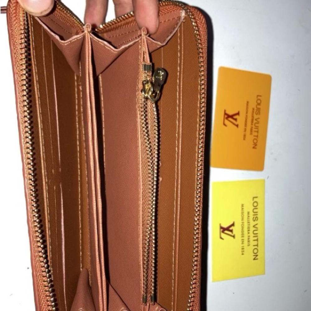 Louis Vuitton Empreinte Zip Wallet